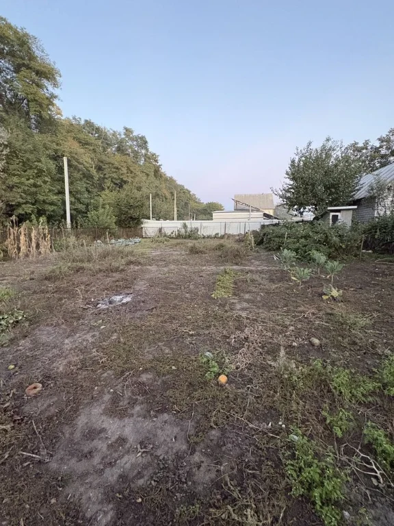 земельну ділянку під забудову