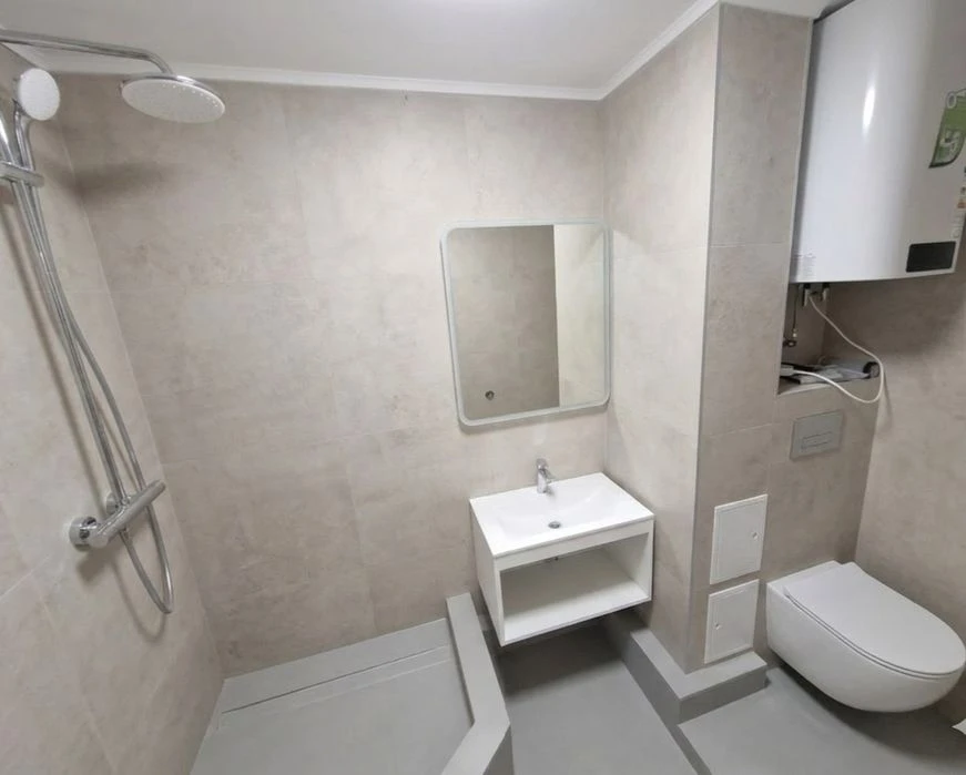 Продажа шикарной квартиры, 56кв.м. Тополь, ремонт