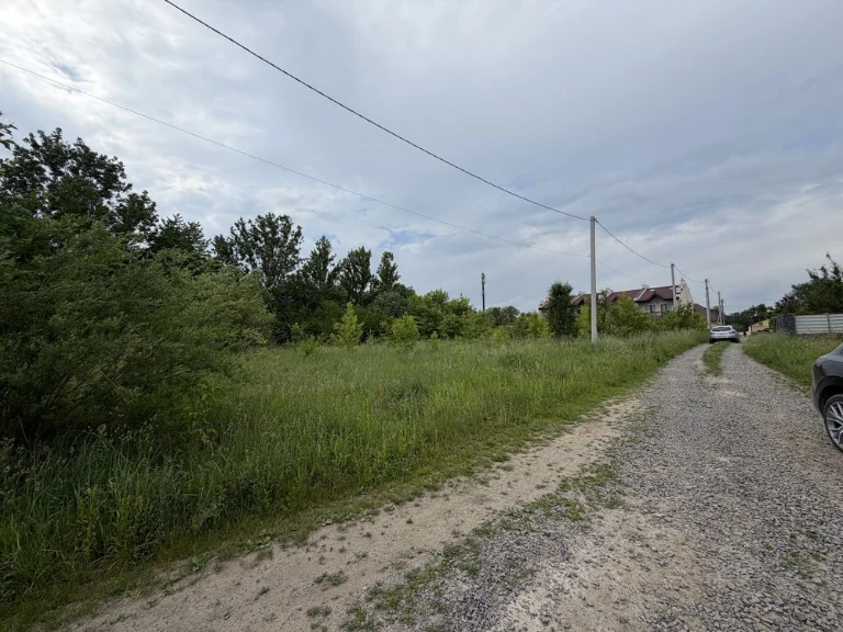 Продається земельна ділянка, вул. Святого Юра, 14 соток.