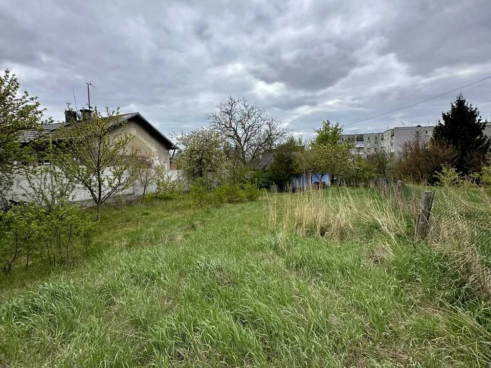 Ділянка. Жовква