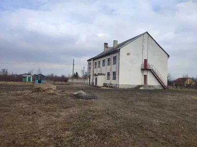 Для логістичного бізнесу. Комплекс будівель. Є ЗАЛІЗНИЦЯ. Зе