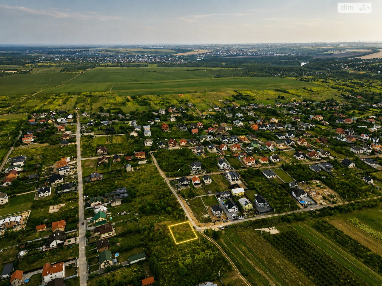 Продаж Ділянка під житлову забудову