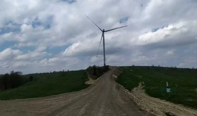 Інвестиційна земельна ділянка 9,30 га. (Приватизована)межує