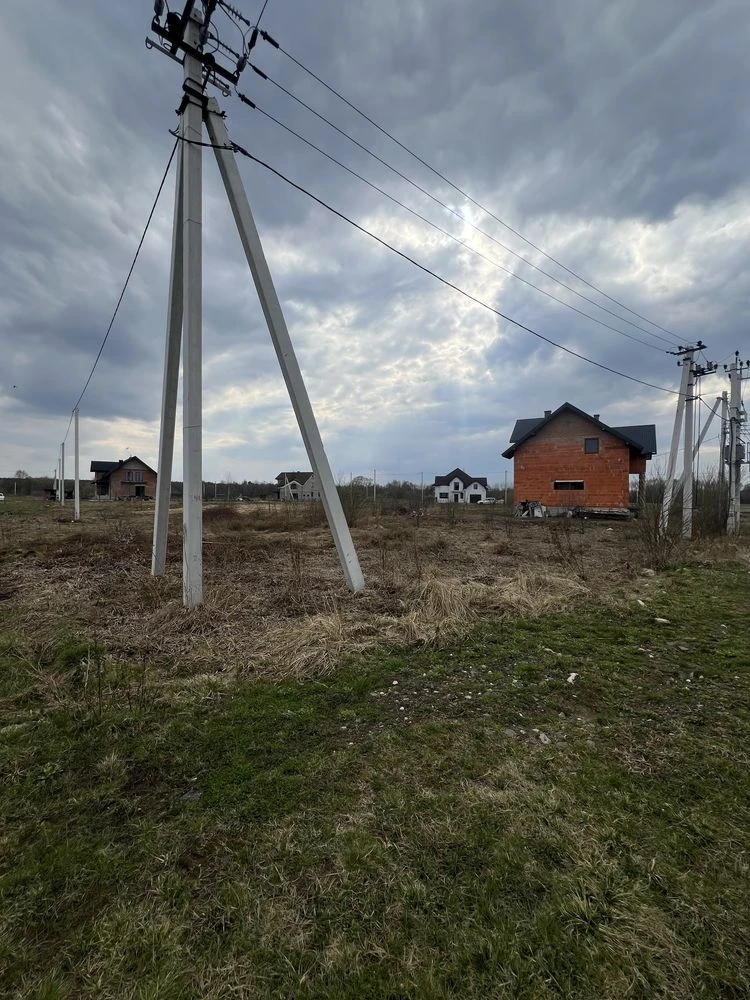 Земельна ділянка 8 соток під будівництво — Яворів