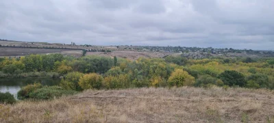 Продаж земельної ділянки на березі річки