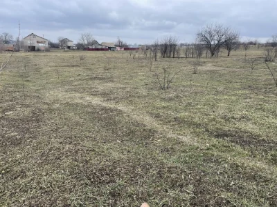 Ділянка 15 сотих на початку с. Грушівка