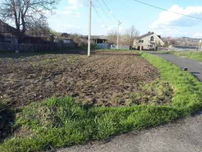 Продам земельну ділянку під будівництво в м. Балта, біля ста