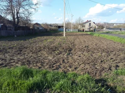 Продам земельну ділянку під будівництво в м. Балта, біля ста