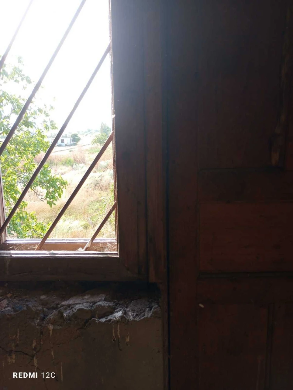 Нерухомість земельна ділянка