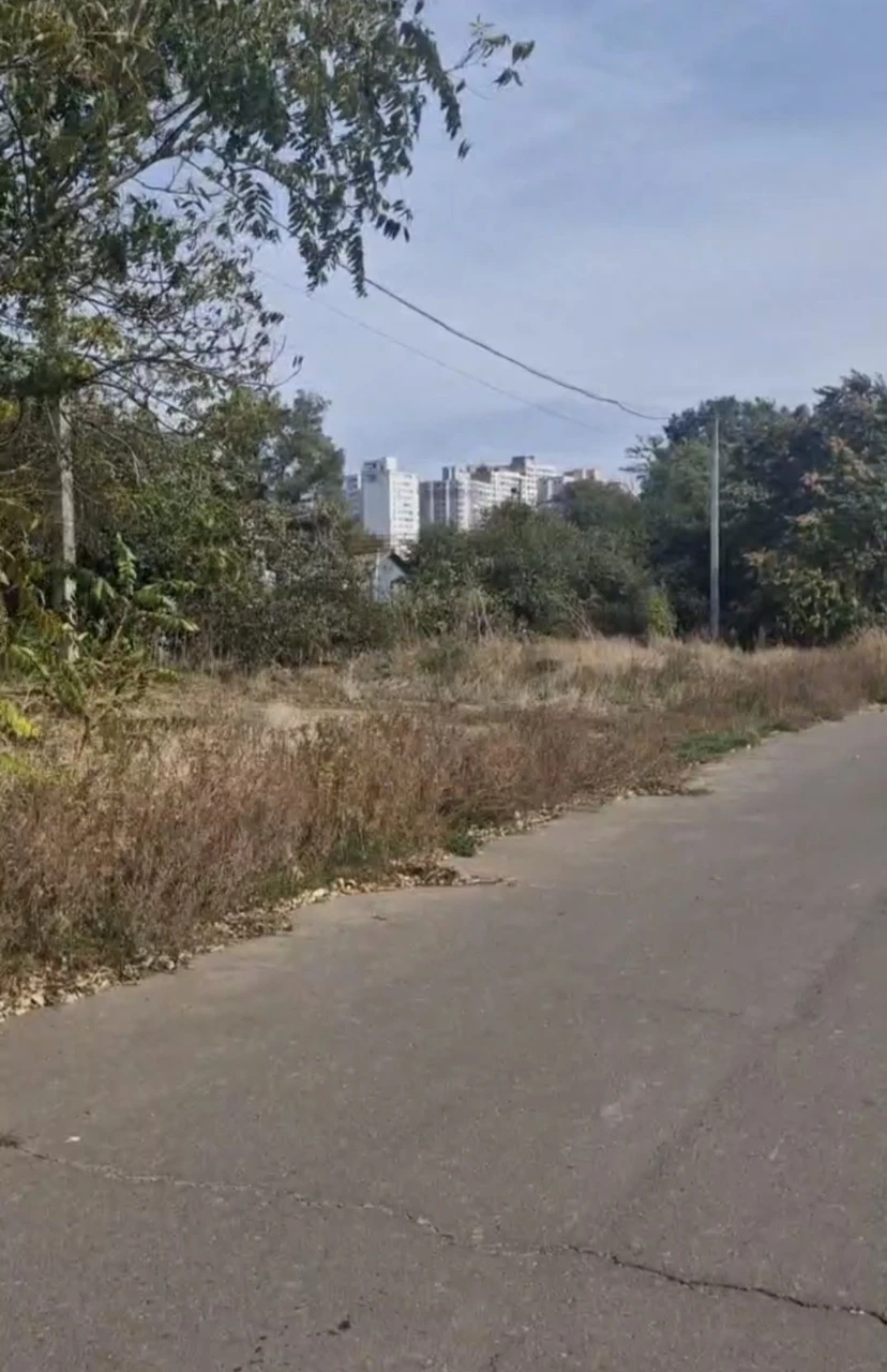 Продам участок в Черноморске