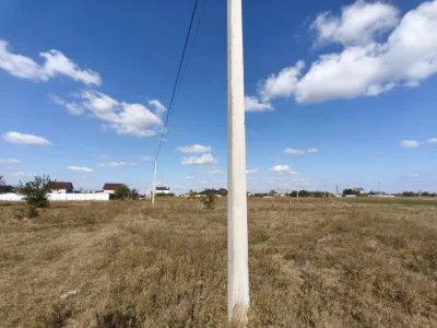 Ділянка під забудову Молодіжне
