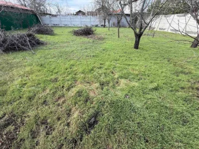 Продам ділянку біля моря. Гаряча ціна!