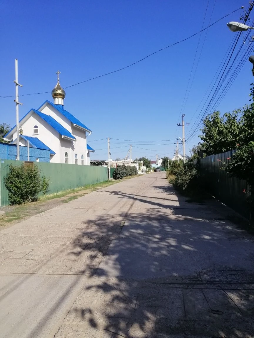 Продам РОСКОШНЫЙ земельный участок 8 сот.! Рядом спуск к  Мо