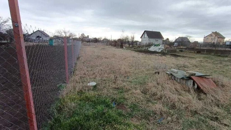 В продаже  участок недалеко от Моря!