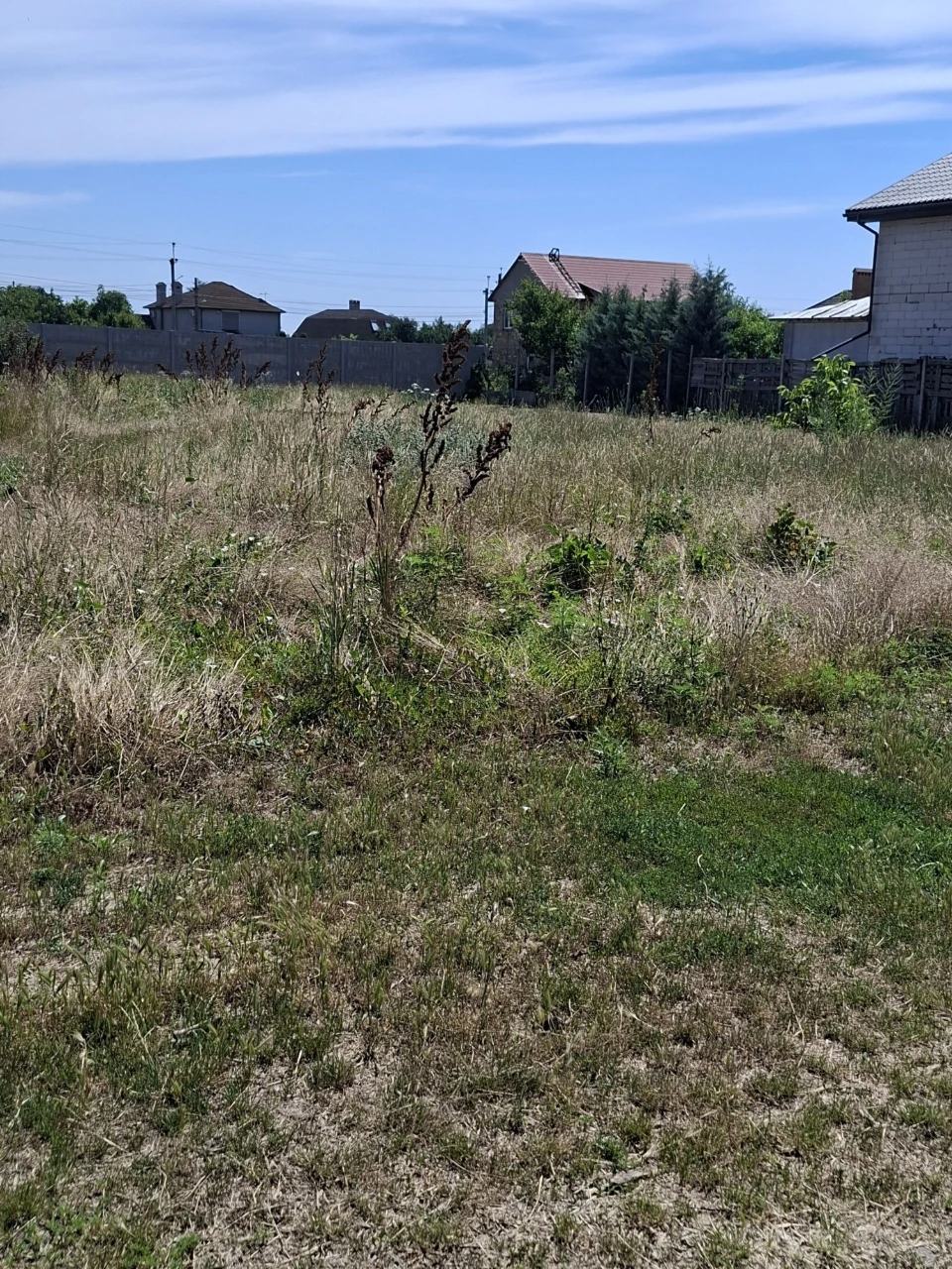 Продам участок 8 соток у моря.