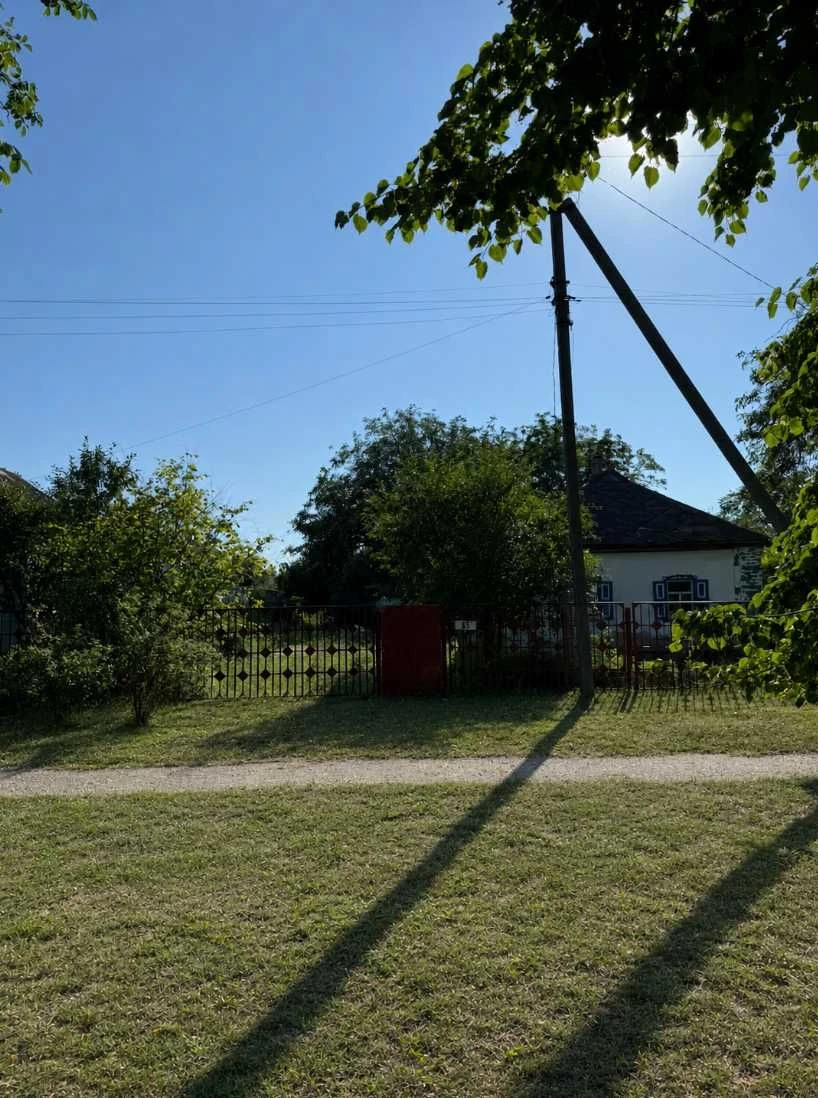 Продаж ділянки під забудову