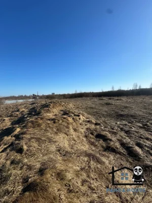 Продається земельна ділянка у с. Люхча в хорошій локації