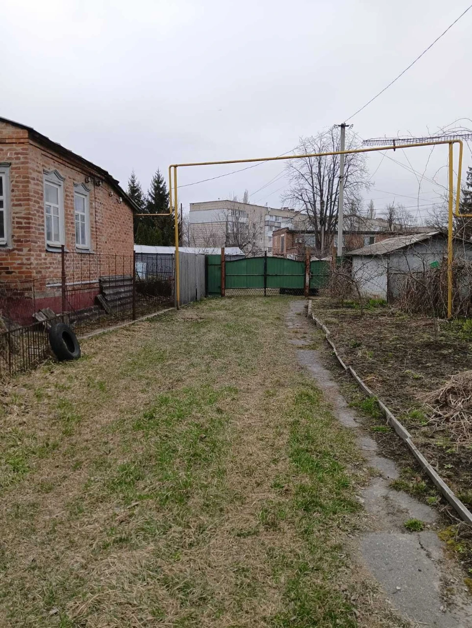 ПРОДАМ  Участок 16 соток в центре города