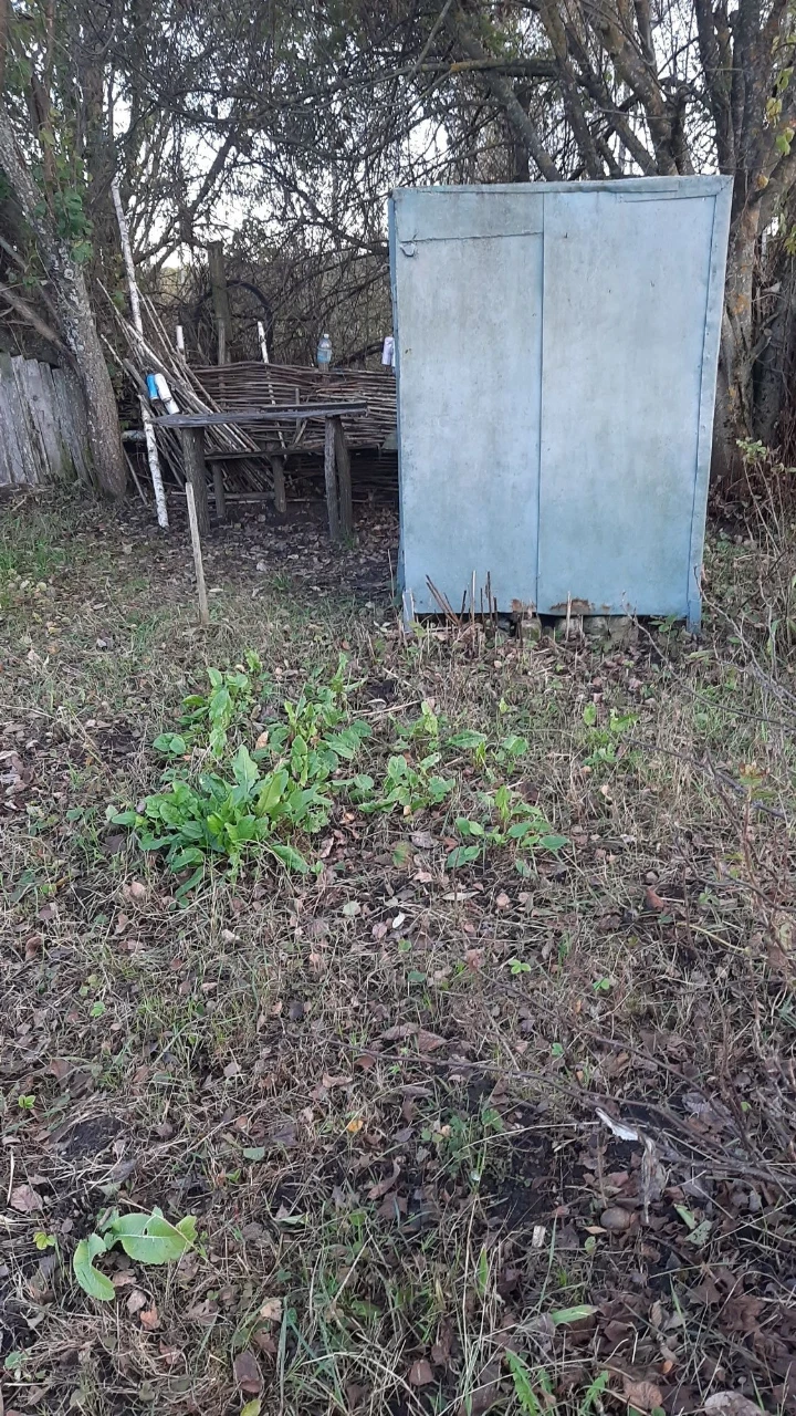 Продам дві земельні ділянки