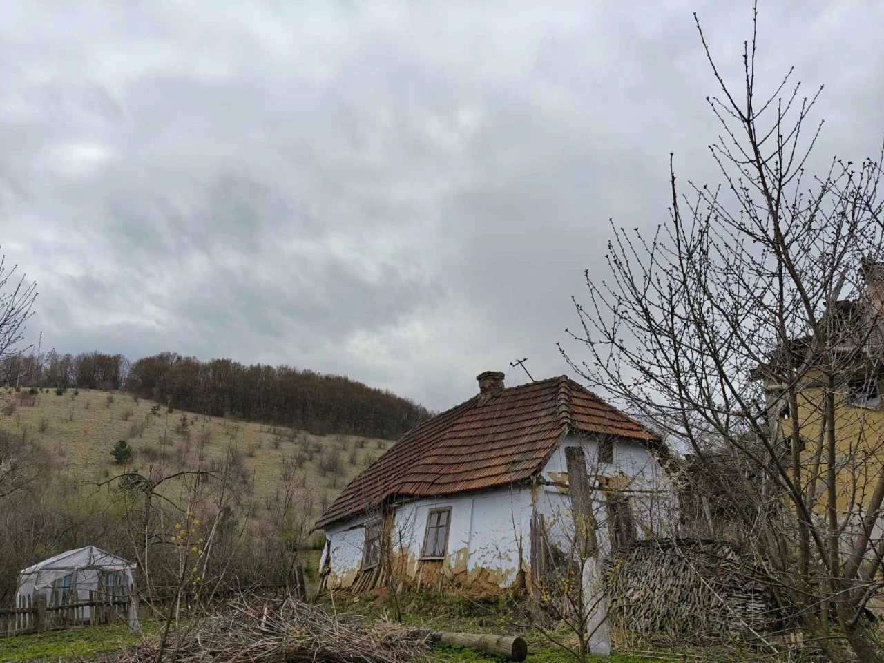 Продам земельну ділянку 25сот з старим будинком