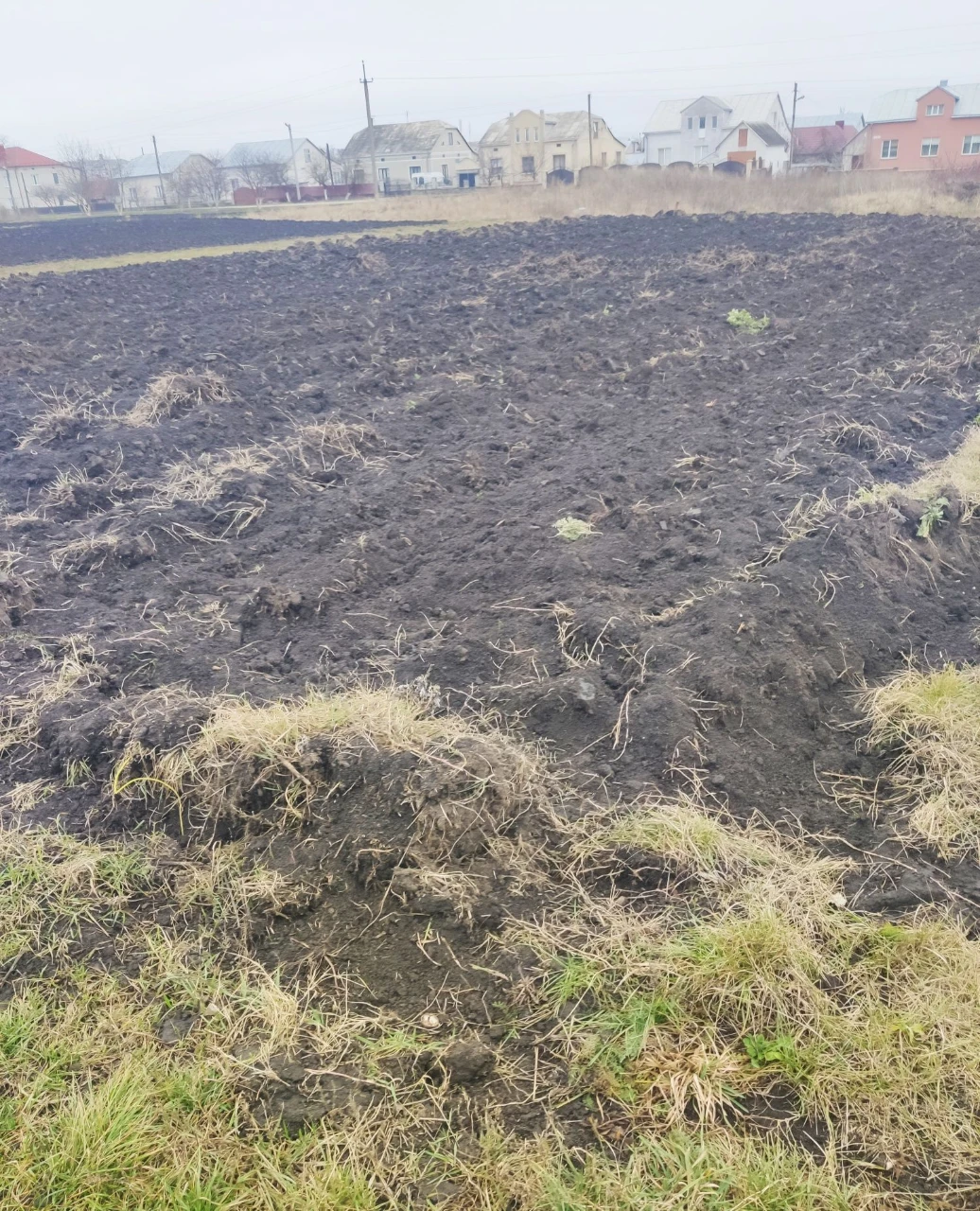 Земельна ділянка під забудову 0.1018 га