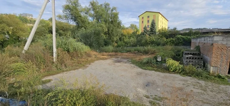 Продається земельна ділянка Гончара 7