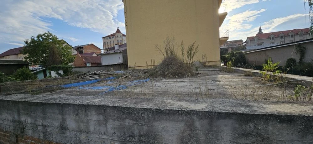 Продається земельна ділянка Гончара 7