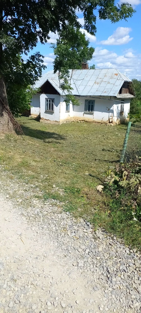Продається земельна ділянка. Чортків