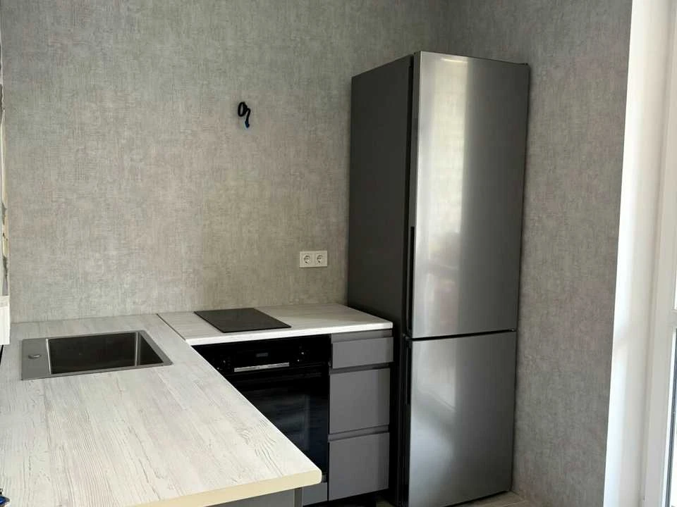 Apartment. Kharkiv, Kozakevicha St., (Building 21b)