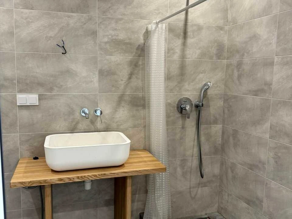 Apartment. Kharkiv, Kozakevicha St., (Building 21b)
