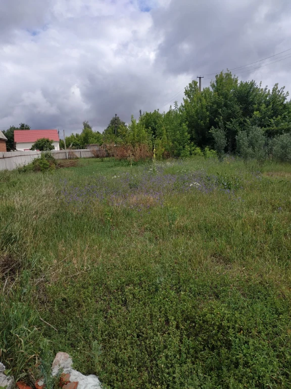 Продам земельну ділянку в Змієві