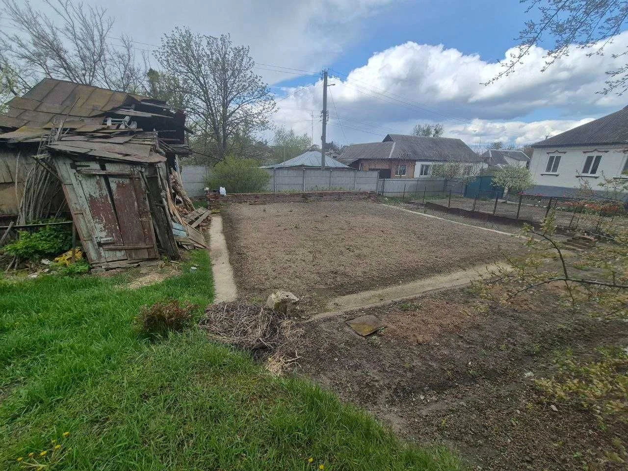 Продам земельну ділянку м. Зміїв Центр