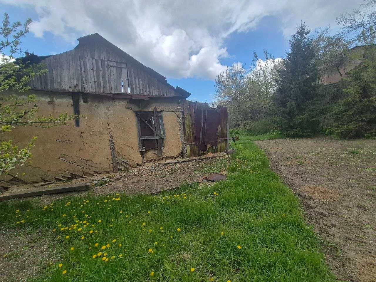 Продам земельну ділянку м. Зміїв Центр