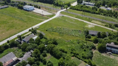 Ділянка з залізничною колією Деражня