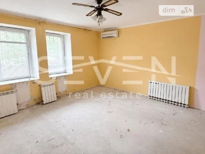 Sale of 2-room apartment 84.8 sq. m. on Stepana Rudnytskoho St. 9