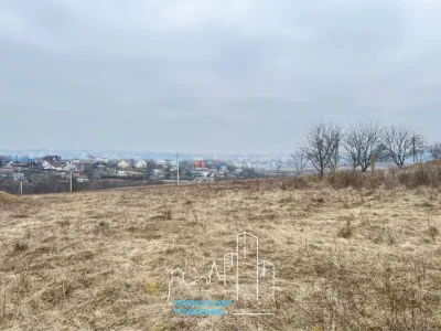 Продам рівну ділянку з виглядом на Фортецю!