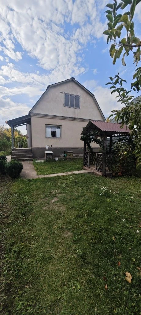 Дачна ділянка в Старокостянтинові