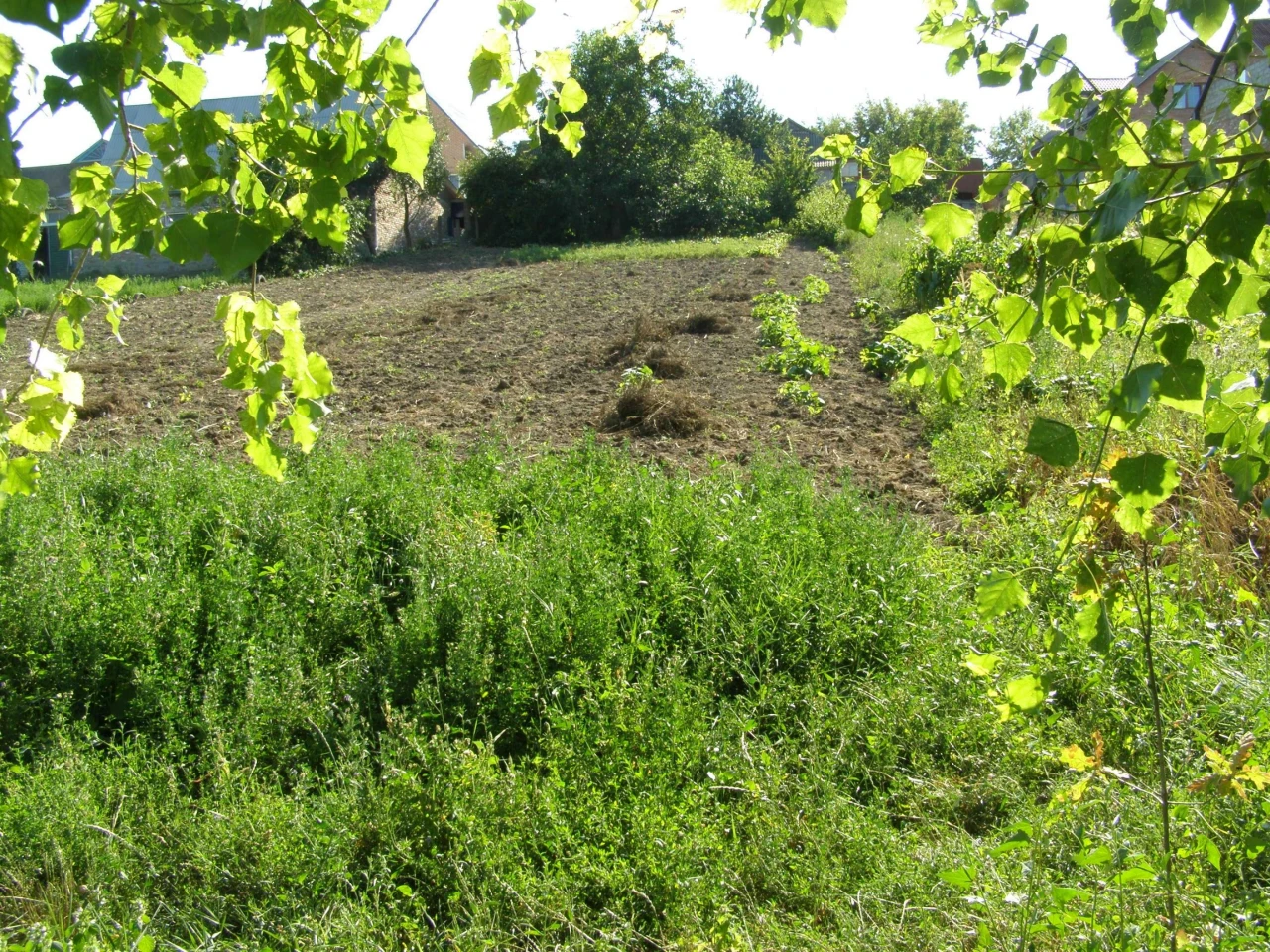 Продам ділянку під будівництво