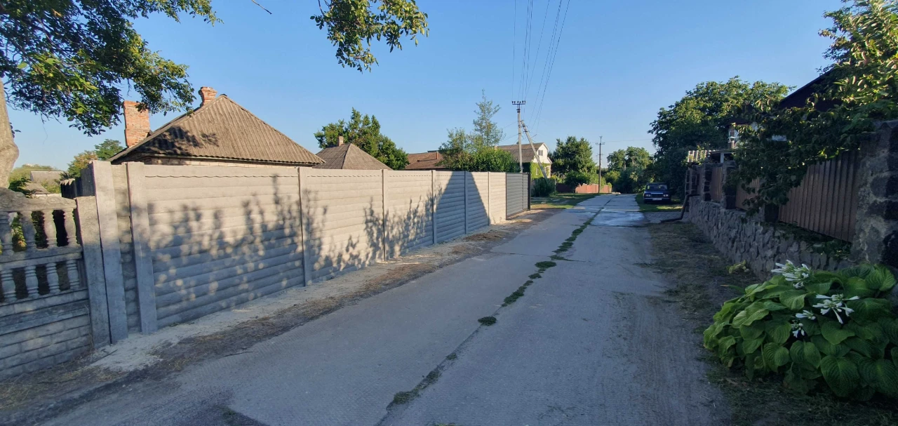 Земельна ділянка в центрі міста Золотоноша Черкаської област