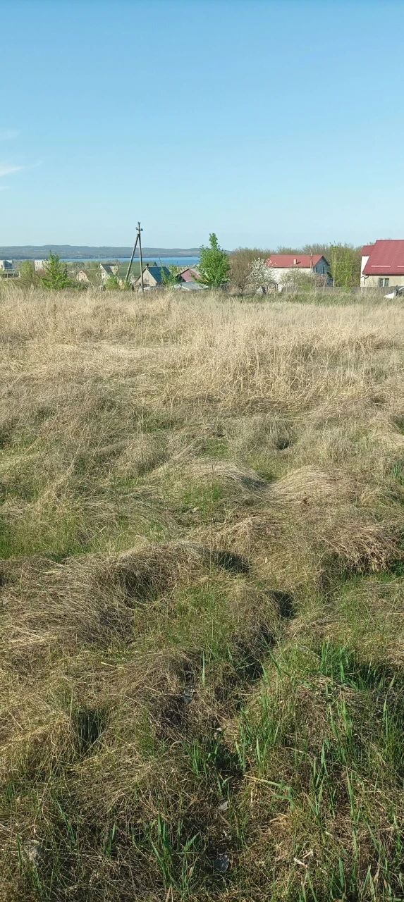 Продається приватизована земельна ділянка під забудову