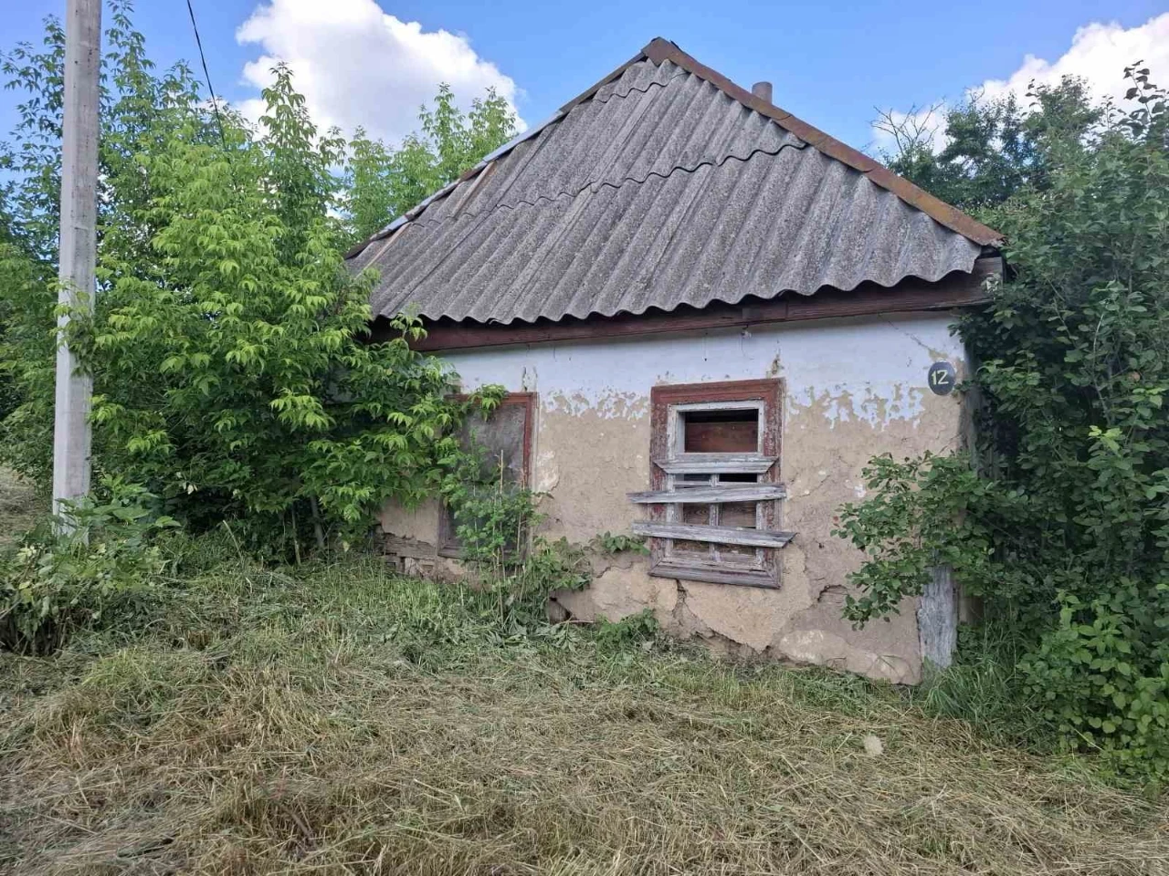 Продаж земельної ділянки із старим будинком в с.Будки
