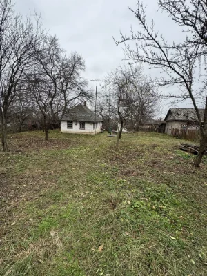 Продаж ділянки вул. Травнева, 108
