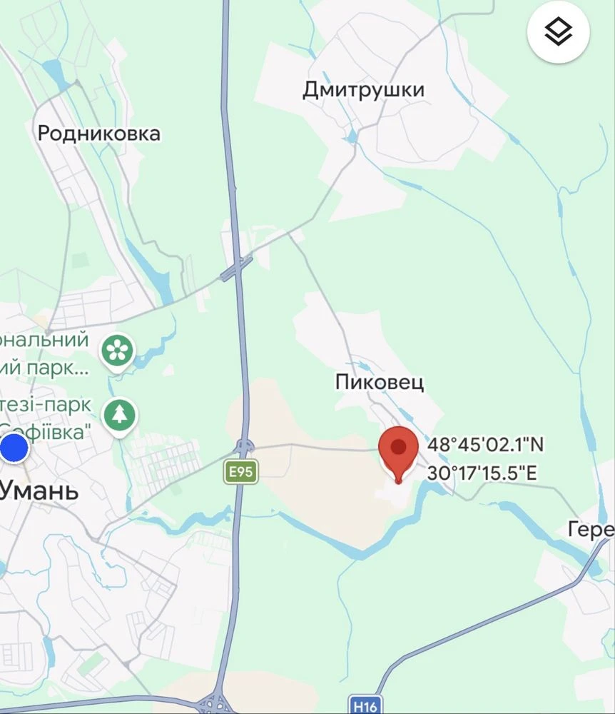 Піківець. 1.3 Га землі 90 кВт електроенергії +ферма ,підїзд