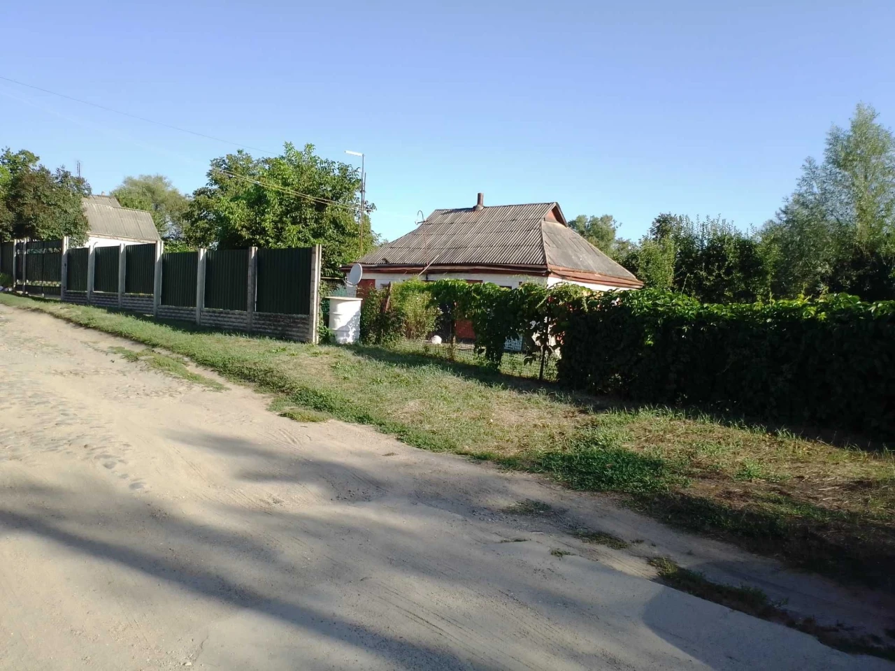 Велика ділянка по вул. Шолом-Алейхема