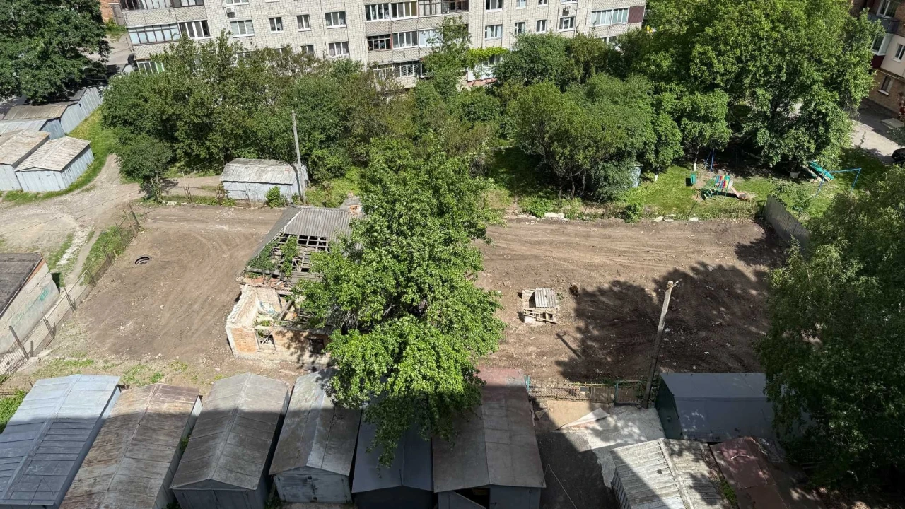 Земля під багатоквартирний будинок 9,14 сотки | Умань | Прод