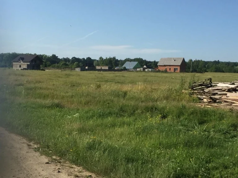 Продам або обміняю земельну ділянку
