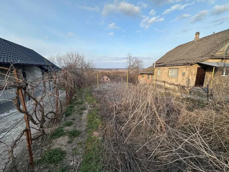 Продаж земельної ділянки