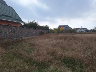 Продаж земельної ділянки 10 соток