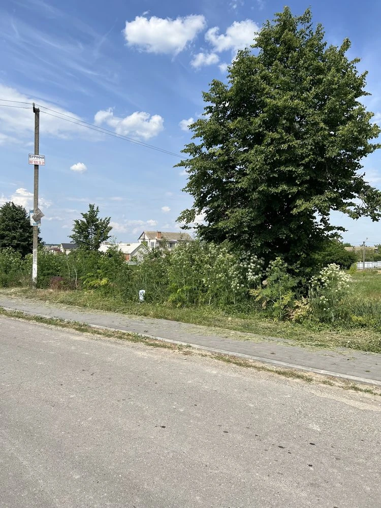 Земельна ділянка 11 соток