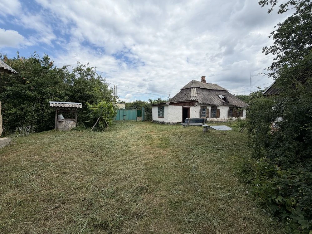 Продаж ділянки біля АТБ